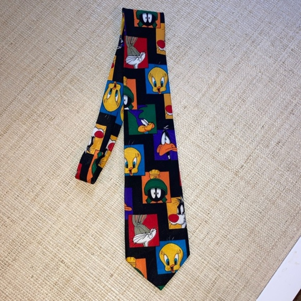 Vintage Warner Bros 1993 Looney Tunes Character Tie - Black and Multicolor